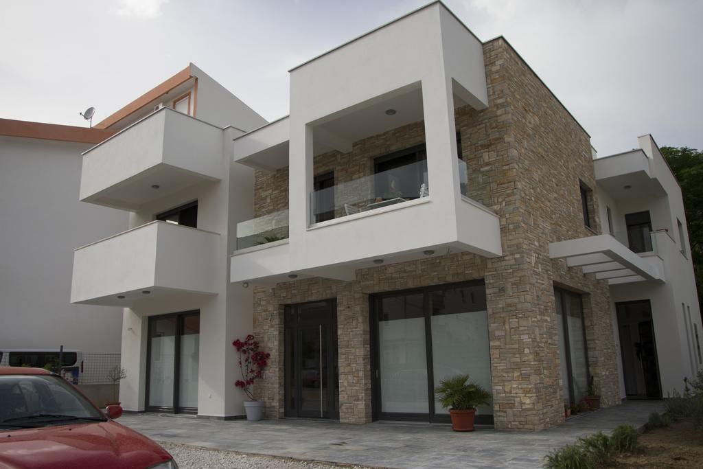 Apartments Brezanin 수토모레 외부 사진
